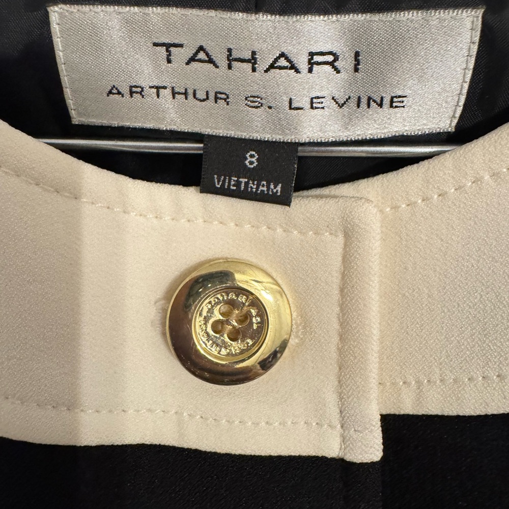Tahari Black and White Women's Jacket & Skirt Suit Set - Picture 2 of 3
